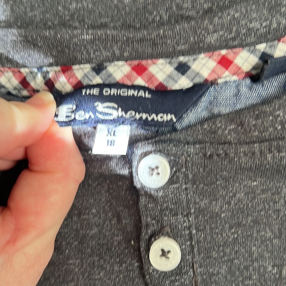 Boys Long sleeve Gay shirt NWOT size 18 xl - Picture 4 of 4